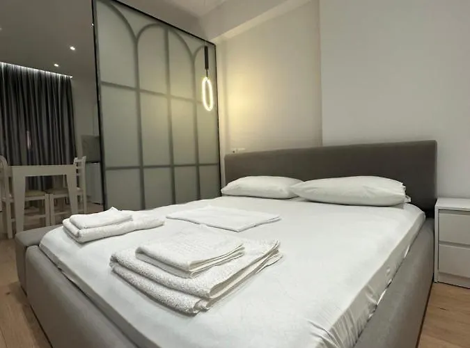 Britney's Lägenhet *